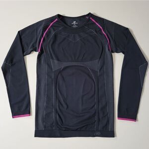 Slalom Women's Black Performance Long Sleeve Crewneck Pullover Top